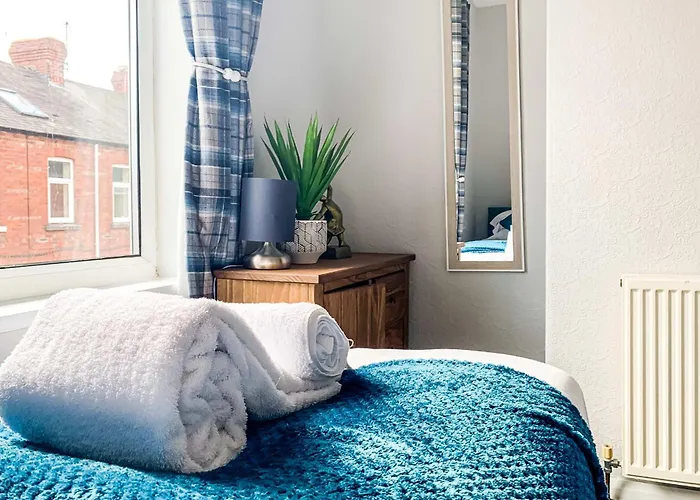 The Knavesmire - Quaint Victorian - Free Parking - Pet Friendly York