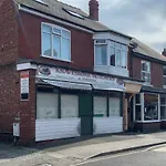 The Knavesmire - Quaint Victorian - Free Parking - Pet Friendly