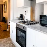 Holiday home The Knavesmire - Quaint Victorian - Free Parking - Pet Friendly York