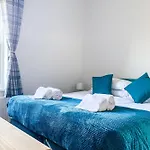 Holiday home The Knavesmire - Quaint Victorian - Free Parking - Pet Friendly York