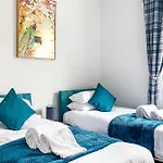 The Knavesmire - Quaint Victorian - Free Parking - Pet Friendly Holiday home *