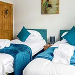 The Knavesmire - Quaint Victorian - Free Parking - Pet Friendly Hébergement de vacances *