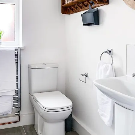 The Knavesmire - Quaint Victorian - Free Parking - Pet Friendly Feriehus *