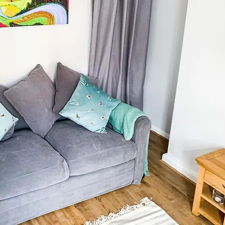 The Knavesmire - Quaint Victorian - Free Parking - Pet Friendly