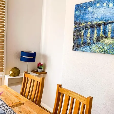 Feriehus The Knavesmire - Quaint Victorian - Free Parking - Pet Friendly *