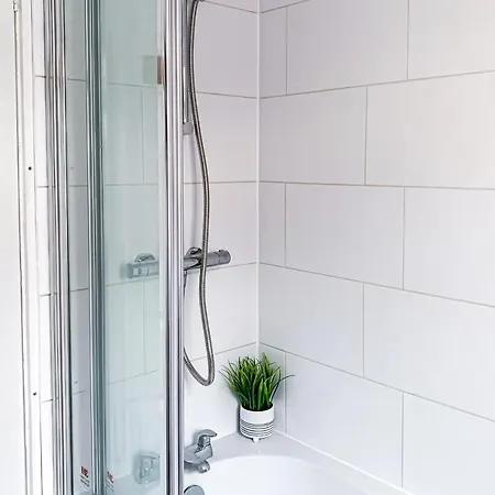 The Knavesmire - Quaint Victorian - Free Parking - Pet Friendly *