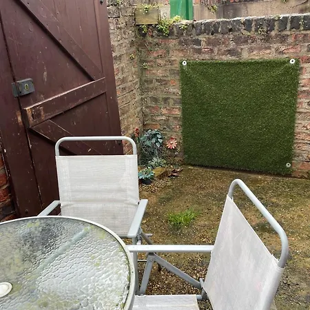 Casa de Férias The Knavesmire - Quaint Victorian - Free Parking - Pet Friendly York