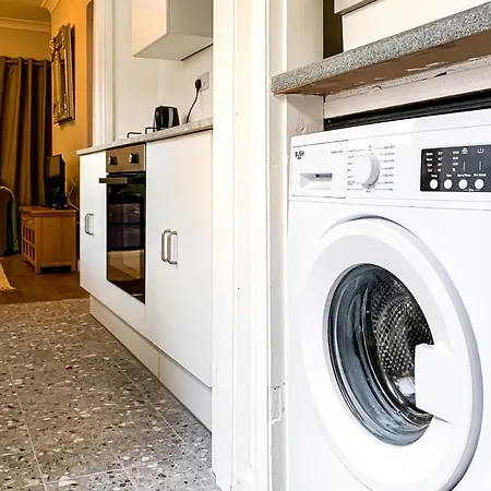 The Knavesmire - Quaint Victorian - Free Parking - Pet Friendly 펜션 *